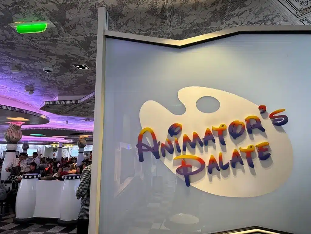 Disney Cruise's lines rotational dining room sign of Animator's Palate.