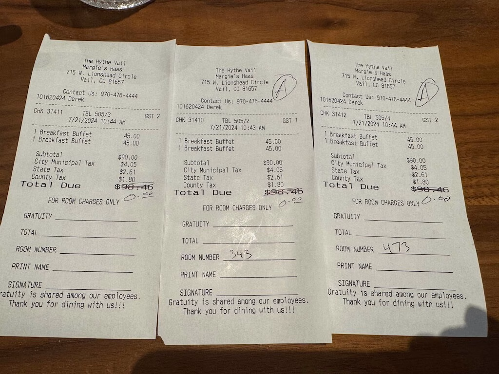 FHR利用で無料になったThe Hythe Vailの朝食レシート