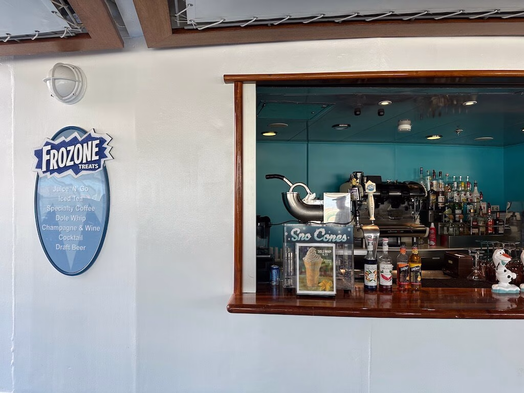 Frozone Treats on the Disney Magic offers a selection of frozen drinks and cocktails.