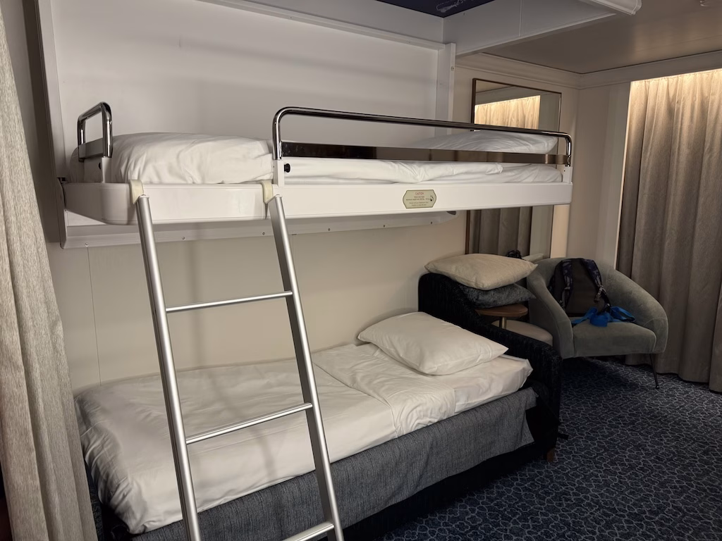 The bunk bed in a 4-person stateroom aboard the Disney Wish cruise ship.