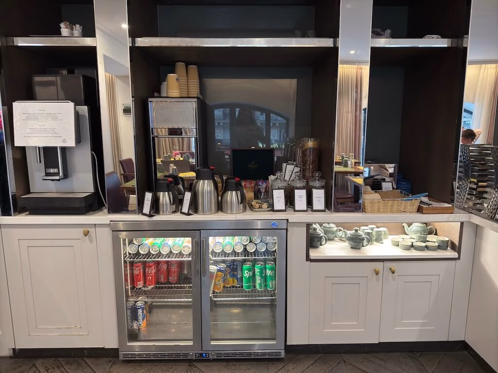 ヒルトン・パリ・オペラ内にあるエグゼクティブラウンジにある飲み物